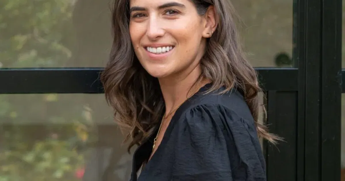 YMU | Lily Pebbles